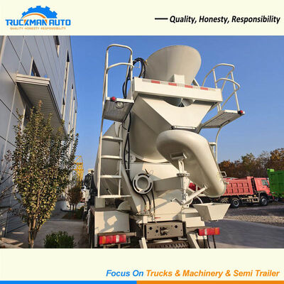 信頼性の高い HOWO NX 8x4 12 CBM 建設用水泥タンカー